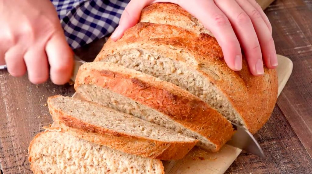 Pan rápido de alcaravea